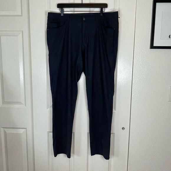 Lululemon ABC Pant Classic 34” Pants Melanite Dark Gray Size 38 - Picture 13 of 14